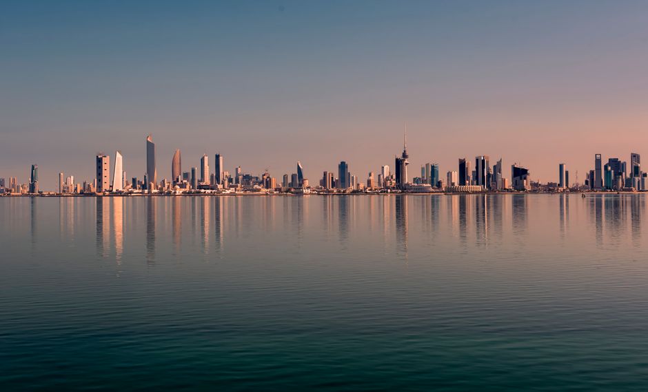 Iran's Gulf Offensive: Oil, Missiles, and the July 22 Deadline