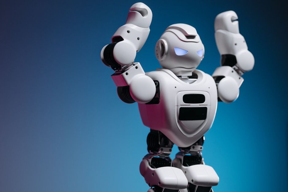 Micron CEO Sees Multi-Decade Memory Boom From Humanoid Robots