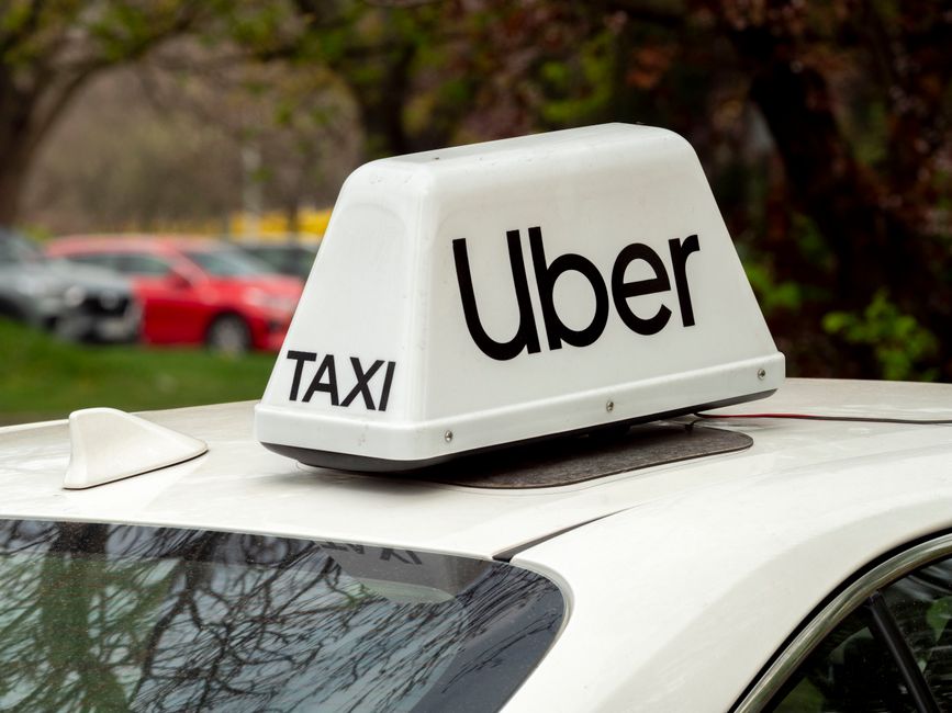 Uber Robotaxi List, Google NotebookLM Update, Apple Design Tweaks, and Massachusetts Privacy Bill