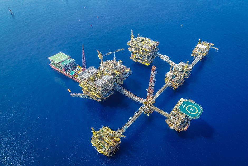 Kazakhstan's 8% Oil Output Drop Tightens Global Supply