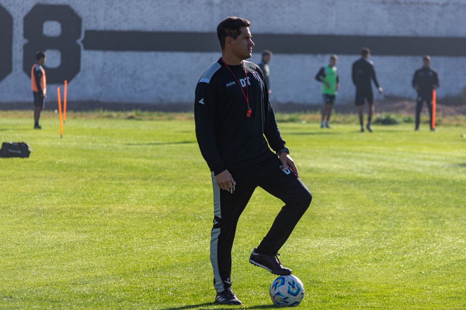 Tunisia Fires Lamouchi After World Cup Loss, Hires Hervé Renard in Bold Move