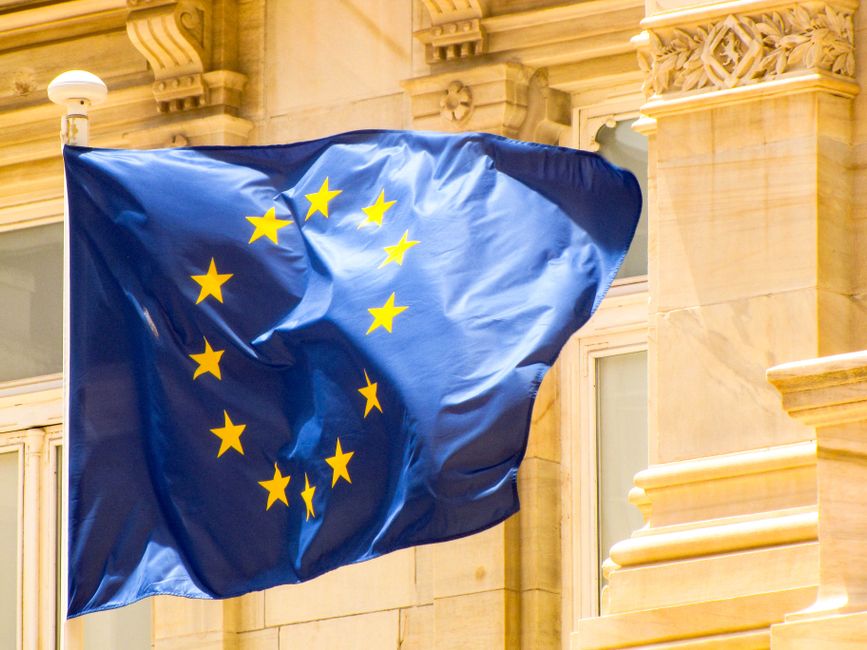 Anthropic Pulls Models as EU and US Tighten AI Export Controls