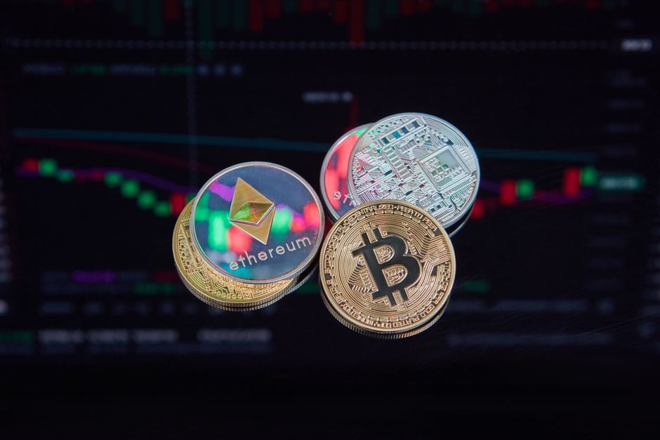 Bitcoin's Macro Ties Deepen as ETF Outflows Signal New Risks — and Altcoin ETFs Surge