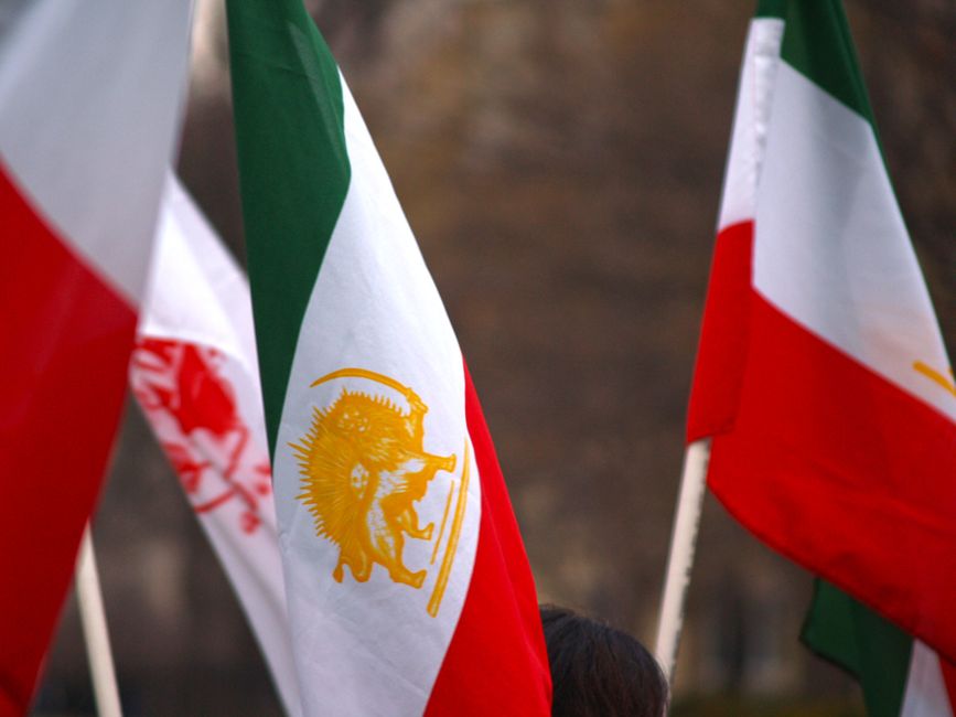 Iran Warns of Full Force Response as US-Iran Diplomacy Crumbles